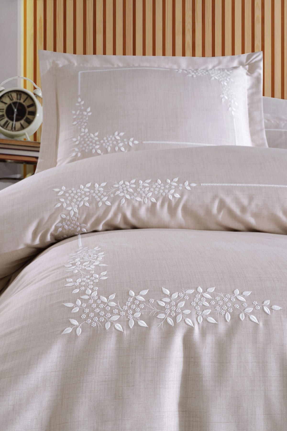 Lenjerie pat 2 persoane DANTELA Marvel - imagine 3